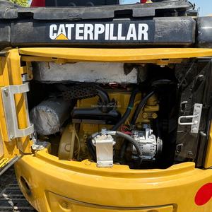 Cargadora Usada Caterpillar Mini 303 de Segunda Mano en Condición Original, PLC Modelo 2024, 1 Año de Garantía, 3 Toneladas, Motor, Caja de Cambios - Product Image 4