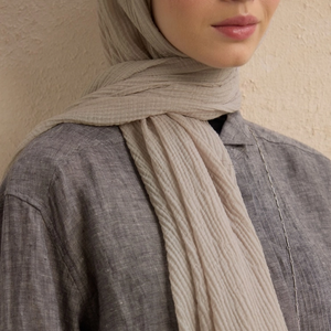 Designer léger Modal froissé Hijab doux respirant Style ethnique couleur bloquant longue écharpe multifonction traditionnelle - Product Image 1