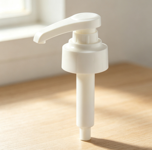 Bomba dispensadora de jarabe con cierre de clip blanco de 5cc, 8cc, 10cc, de plástico de grado alimenticio, para botellas de jarabe de café y saborizantes. - Product Image 1