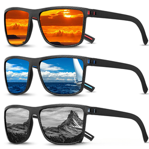 2025 <span class=keywords><strong>occhiali</strong></span> <span class=keywords><strong>da</strong></span> <span class=keywords><strong>sole</strong></span> sportivi di grandi dimensioni <span class=keywords><strong>da</strong></span> <span class=keywords><strong>uomo</strong></span> di alta qualità nuovi polarizzatori alla moda con montatura <span class=keywords><strong>da</strong></span> tè e <span class=keywords><strong>lenti</strong></span> per PC - Product Image 1