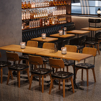 Kleine Taverne Cafe BBQ Retro Restaurant Möbel Komfortable Industrial-Style Clear Bar Massivholz Tisch Stuhl Set für Cafe BBQ