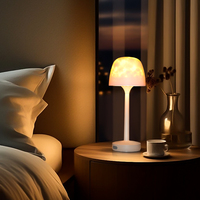 Lampe de Table Projecteur Vagues Océaniques RGB, Veilleuse Sans Fil Rechargeable USB, Contrôle Tactile Dimmable, Effet Vagues Ondulantes pour Ambiance Douce
