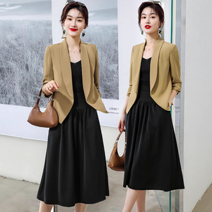 Women's <b>Blazer</b> Suit <b>Set</b> White Black Solid Color Slim Fit Anti-Wrinkle Satin Casual Office Wear - Product Image 2