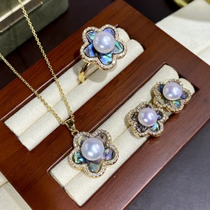 Hot bán tự nhiên nước ngọt Ngọc Trai bào ngư vỏ ba mảnh thiết lập của phụ nữ Vòng Bông tai mặt dây chuyền - Product Image 3