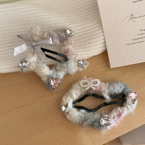 A sweet and girly hair <b>clip</b> with a starry cloud pattern, rhinestone <b>bow</b>, and fluffy texture, perfect for the forehead, bangs, - Product Image 2