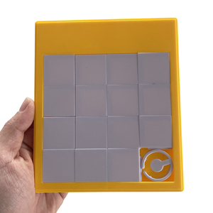 Giáo Dục Não trò chơi khuyến mại Mini quà tặng đồ chơi 16 khối vuông nhựa Hội Đồng Quản trị trò chơi OEM UV in Trống Tùy chỉnh trượt câu đố - Product Image 2