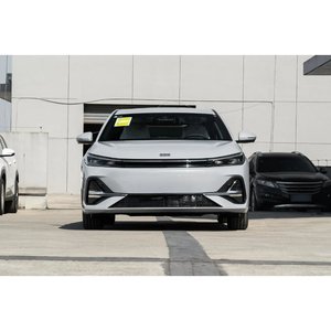 Geely Galaxy <span class=keywords><strong>A7</strong></span> PHEV Sedan 2025, Edizione Base con Autonomia di 70km, 5 Posti, Trazione Anteriore, <span class=keywords><strong>Berlina</strong></span> di Medie Dimensioni, Auto Usata - Product Image 5