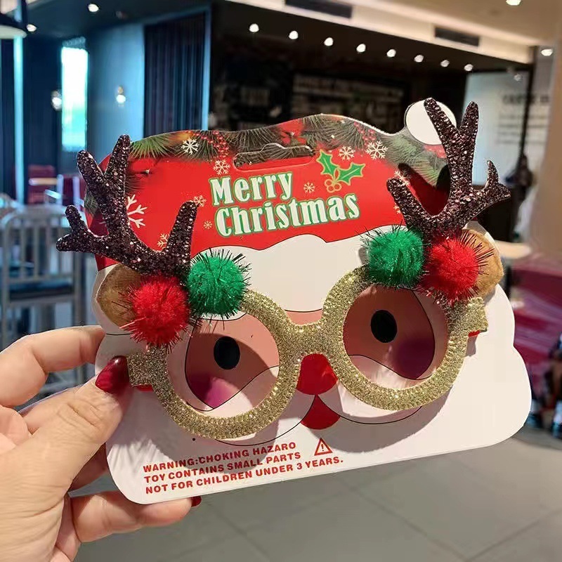 Coffee antler pom-pom-cardstock included
