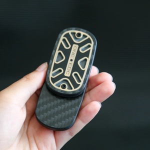 Nouveau Fidget Slider en Fibre de Carbone EDC, Fidget Spinners de Bureau, Outil Anti-Stress et Anti-Anxiété pour Adultes, Autistes et TDAH - Product Image 5