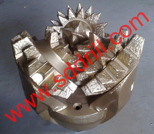 Forets triconiques en carbure forgé de 2 3/8 pouces (60 mm) avec dents TCI conformes aux normes API pour le forage de puits d'eau dans la roche dure - Product Image 4