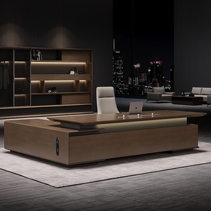 Escritorio de presidente ejecutivo de madera maciza moderno de lujo de gama alta Juego de escritorio de oficina simple de muebles de madera de alta calidad - Product Image 1
