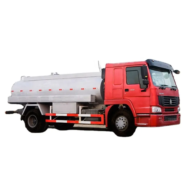 รถบรรทุกถังน้ำมันเชื้อเพลิง HOWO 4x2 15000L รถบรรทุกน้ำมันจากโรงงาน