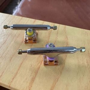 ทรัคฟิงเกอร์บอร์ดโลหะผสมขนาด 32 มม. 34 มม. ราคาประหยัด พร้อมน็อตล็อค - Product Image 4