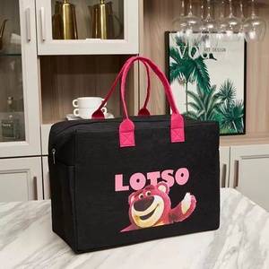 Sac de voyage en feutre polyester, bagage à main de dessin animé, <span class=keywords><strong>valise</strong></span> de rangement avec fermeture à cordon, texture épaisse portable, imprimé festif - Product Image 5