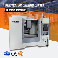 Centre d'usinage vertical CNC VMC850 avec broche BT40 et commande GSK pour moules métalliques