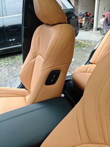 Coprisedili in Vera Pelle nella Parte Centrale, Su Misura Originale per <span class=keywords><strong>Toyota</strong></span> <span class=keywords><strong>RAV4</strong></span> Corolla CHR Camry Hilux Yaris Auris - Product Image 4