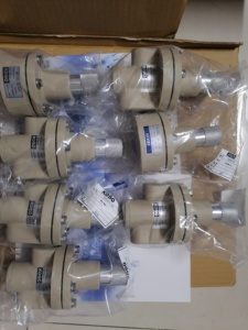 วาล์วล็อค โคโซ รุ่น CL-420/CL-523 ใช้สำหรับปิด, สลับ หรือล็อควงจรลมของเครื่องมือ - Product Image 1