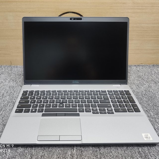 Wholesale Refurbished Carbon Body Full HD 65Hz Business Laptop 10th Gen Intel I5 8G 256G SSD 15.6" TN Panel English Keyboard