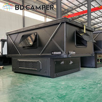 Camping-car léger tout en aluminium avec toit relevable, rangement externe et porte-bagages pour les voyages tout-terrain