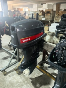 Moteur marin 2 temps 40 CV 703 cm³ 2 cylindres haute performance à faible consommation, personnalisé en usine, excellent rapport qualité-prix pour grands bateaux - Product Image 1