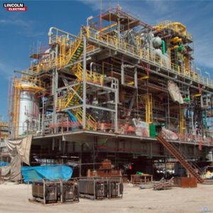 เครื่องเชื่อมดีเซล Lincoln Electric SAE-400 รุ่น 80-575A DC MMA สำหรับงานเชื่อมแบบ Stick ติดตั้งท่อ  งานเชื่อมนอกสถานที่ ผลิตในสหรัฐอเมริกา - Product Image 3