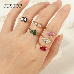 JUSTOP Anillo de Boda de Acero Inoxidable con Incrustaciones Geométricas de Metal y Circonita para Mujer, Recubrimiento PVD 18, Venta al por Mayor, MOQ 30 - Product Image 3