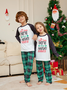 Home Comfort en Leisure Green Grid bedrukte familiepyjamaset - Product Image 1