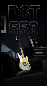 Donner DST550 <span class=keywords><strong>Guitar</strong></span> Professional Level ST Single-Pickup Series Entry-Level Beginner Student with Speaker Pack Guitare électrique - Product Image 4