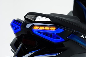 Feu arrière LED <span class=keywords><strong>XMAX</strong></span> NOUVEAU JPA, feu stop arrière pour <span class=keywords><strong>YAMAHA</strong></span> <span class=keywords><strong>XMAX</strong></span> 300 2023 2024, PIÈCES ET ACCESSOIRES MOTO - Product Image 5
