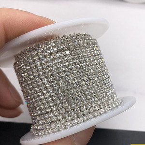 Chaîne de strass en cristal diamanté 2025 en gros, chaîne de strass à griffes pour la fabrication de bijoux, la décoration de vêtements et la garniture - Product Image 2