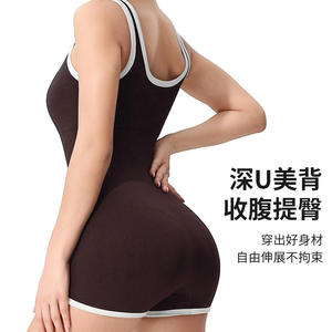 Combinaison de sport pour femmes avec soutien-gorge rembourré, bretelles spaghetti, col carré, dos nu, 100% polyester, ensemble court pour yoga, fitness, course à pied, entraînement - Product Image 5