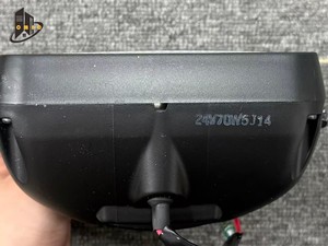 Nuova Lampada da Lavoro Originale per Macchine Edili P/N.YN80S00010F, Luce 24V Disponibile - Product Image 3