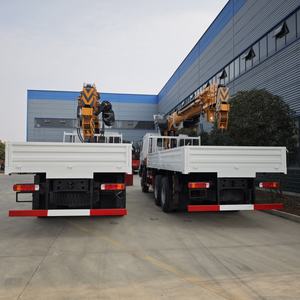 <span class=keywords><strong>Camion</strong></span> multifonctionnel robuste HOWO 6x6 intégrant une <span class=keywords><strong>grue</strong></span> de 10 tonnes et une <span class=keywords><strong>foreuse</strong></span>, utilisé pour l'exploitation minière et la plantation d'arbres - Product Image 4