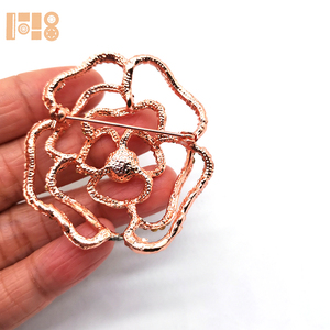 Diamante de imitación flor Rosa ropa decorativa vestido accesorios broche pera cuentas broches para <span class=keywords><strong>mujer</strong></span> joyería fina <span class=keywords><strong>boda</strong></span> - Product Image 3