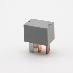 Skyearth KM3MM Super Mini Auto <b>Relay</b> 40A 14VDC 4Pin 5Pin Universal Micro <b>Relay</b> for Car Truck Electrical System - Product Image 4