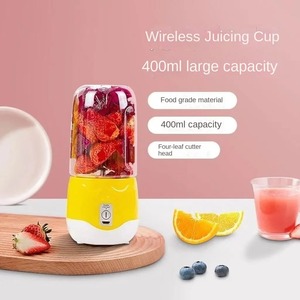 Mini Licuadora Portátil Recargable por USB, Mezcladora Doméstica para Jugos, Batidos y Smoothies, Extractor de Jugos para Exteriores - Product Image 1