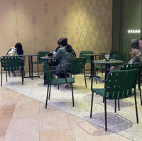 Tables et chaises 6 places en alliage d'aluminium, style nordique minimaliste, résistantes au soleil et aux intempéries, pour salons de thé et jardins