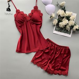 Conjunto de Pijamas Sexy de Renda com Bordado em Duas Peças, Confortável em Seda Satinada, Sem Mangas, Curto, para Mulheres - Product Image 4