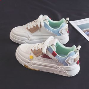 รองเท้ากีฬามหาวิทยาลัยสำหรับผู้หญิงสีขาวออริจินอลสำหรับฤดูใบไม้ร่วงเข้าได้กับทุกชุดฟิตเนสครอสเทรนนิ่ง - Product Image 2