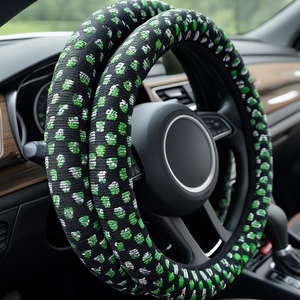 Funda para Volante con Patrón de Diamantes Verdes, Antideslizante, Ajuste Universal - Product Image 3