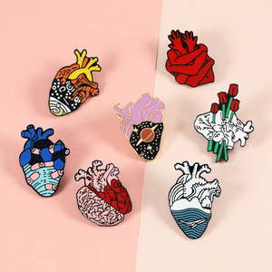 Broche de Corazón con Pintura al Óleo de Van Gogh, Insignia Innovadora con Forma de Faro y Orgános Oceánicos, Accesorio de Ropa de Metal Esmaltado - Product Image 5