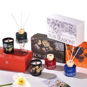 Set Regalo di Fragranze Floreali per Tutte le Stagioni, Candele Aromaterapiche Senza Fumo in Cera di Soia, Durata 60-90 Giorni - Product Image 1