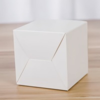 Boîte en carton personnalisée avec fenêtre transparente en PVC pour casquette de baseball, boîte d'expédition pour chapeau, emballage cadeau pour chapeau
