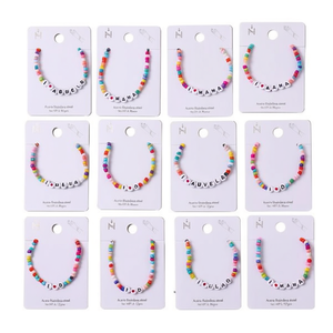 Set di 12 Braccialetti con Lettere Colorate e Perline, 'I Love Mama Dad Abuela', Gioielli in Acciaio Inossidabile Fatti a Mano - Product Image 2