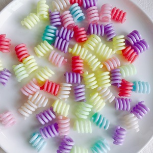 450gram pastel trong suốt màu rắn lỗ lớn nhựa xoáy dây giày trang trí hạt - Product Image 2