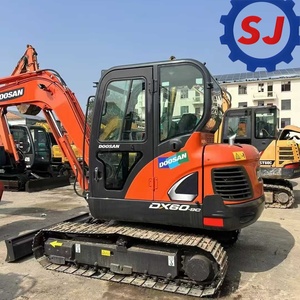Excavadora hidráulica pequeña sobre orugas usada de alta calidad, Doosan DX60-9C, en stock y a bajo precio para la venta. - Product Image 4