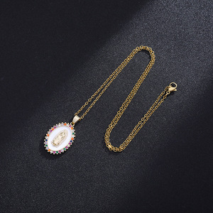 Collana con Pendente in Ottone Placcato Oro 18K Christian, Medaglia della Vergine Maria con Zirconia Cubica Arcobaleno <span class=keywords><strong>per</strong></span> Matrimoni - Product Image 5