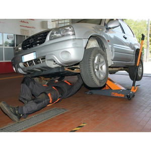 Elevador hidráulico de alta elevación Beta 3030H/2T 6 ruedas 2T - Product Image 2