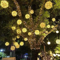 IP44 évalué 20CM-50CM suspendu rotin Globe LED arbre de noël lanterne boule pour paysage rue jardin décoration de mariage