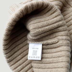 Gorro de Invierno Cálido de Cachemira con Rayas y Puño Acanalado para Mujer al por Mayor - Product Image 3